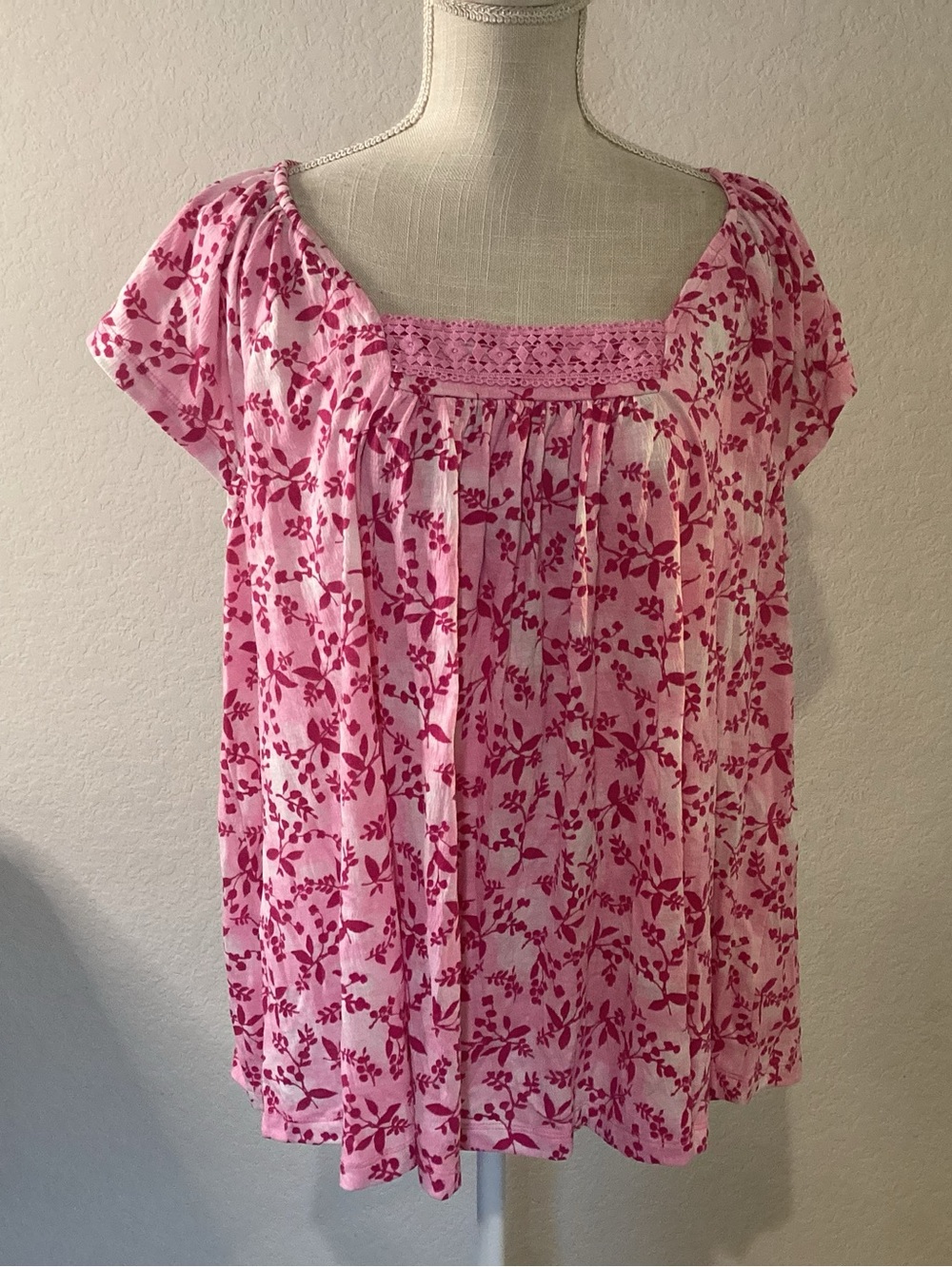 Women’s Pink Floral Square-Neck Peasant Top